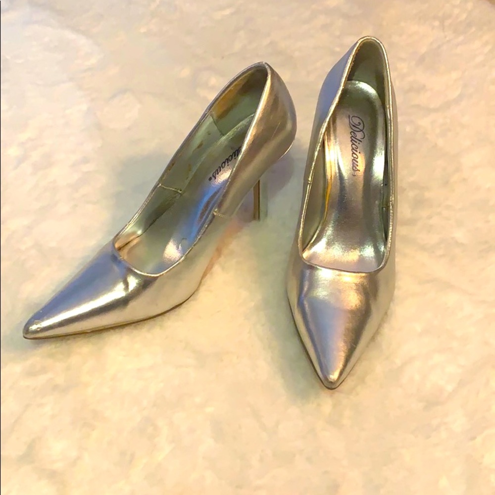 Vintage 70s heels